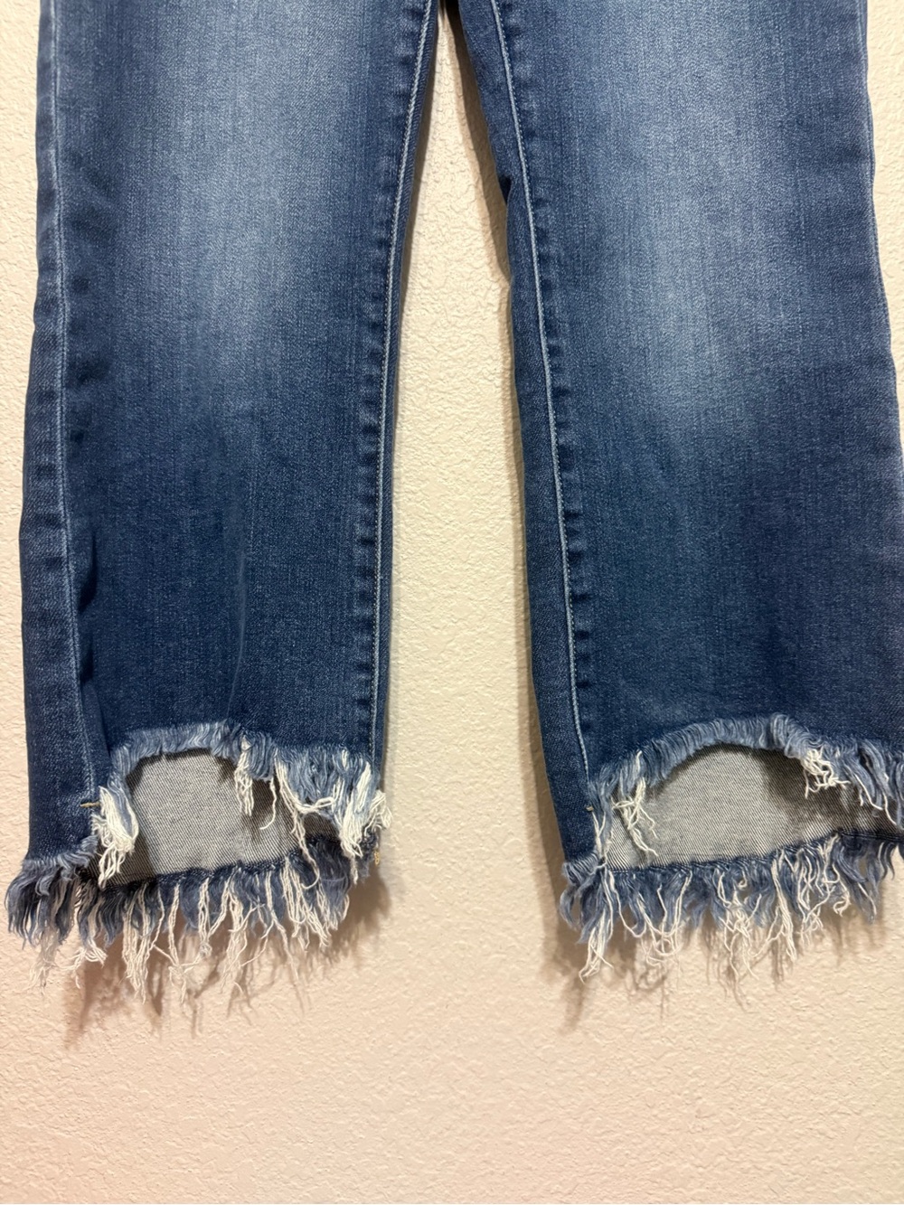 Liverpool Petite Crop Flare Jeans in Medium Blue with Frayed Hem - Picture 3 of 6